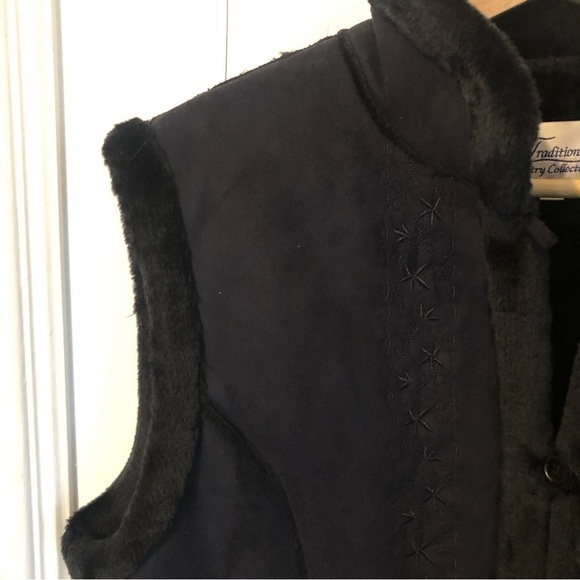 VINTAGE Faux Shearling Vest Size 14 - Picture 2 of 9